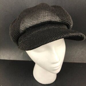 Women's lightweight black newsboy cap, adjustable